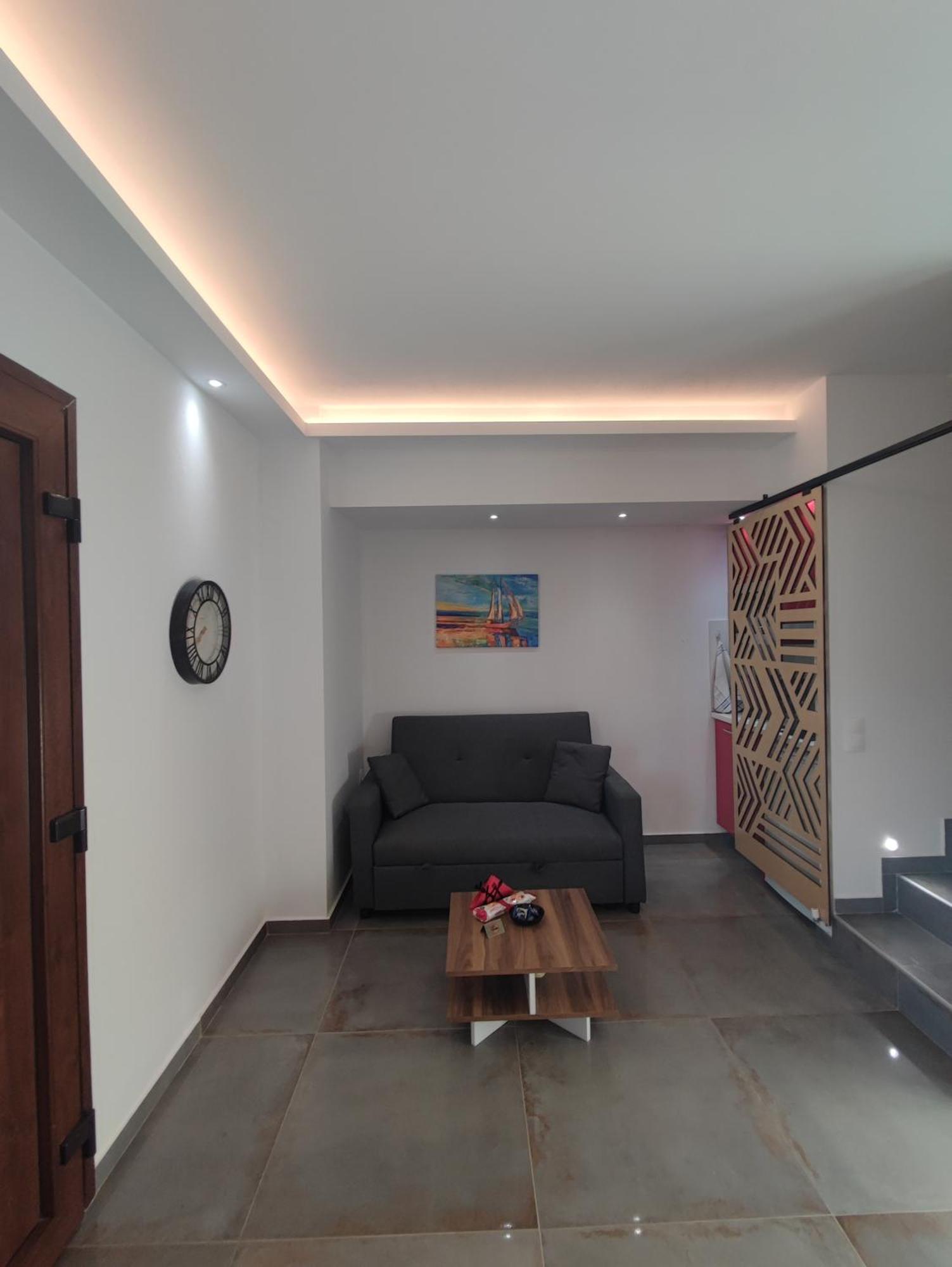 Theasis 5 Luxury Studio With Sea View เนโอสมาร์มาราส ภายนอก รูปภาพ